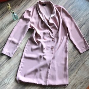 🧥let’s hit happy hour!